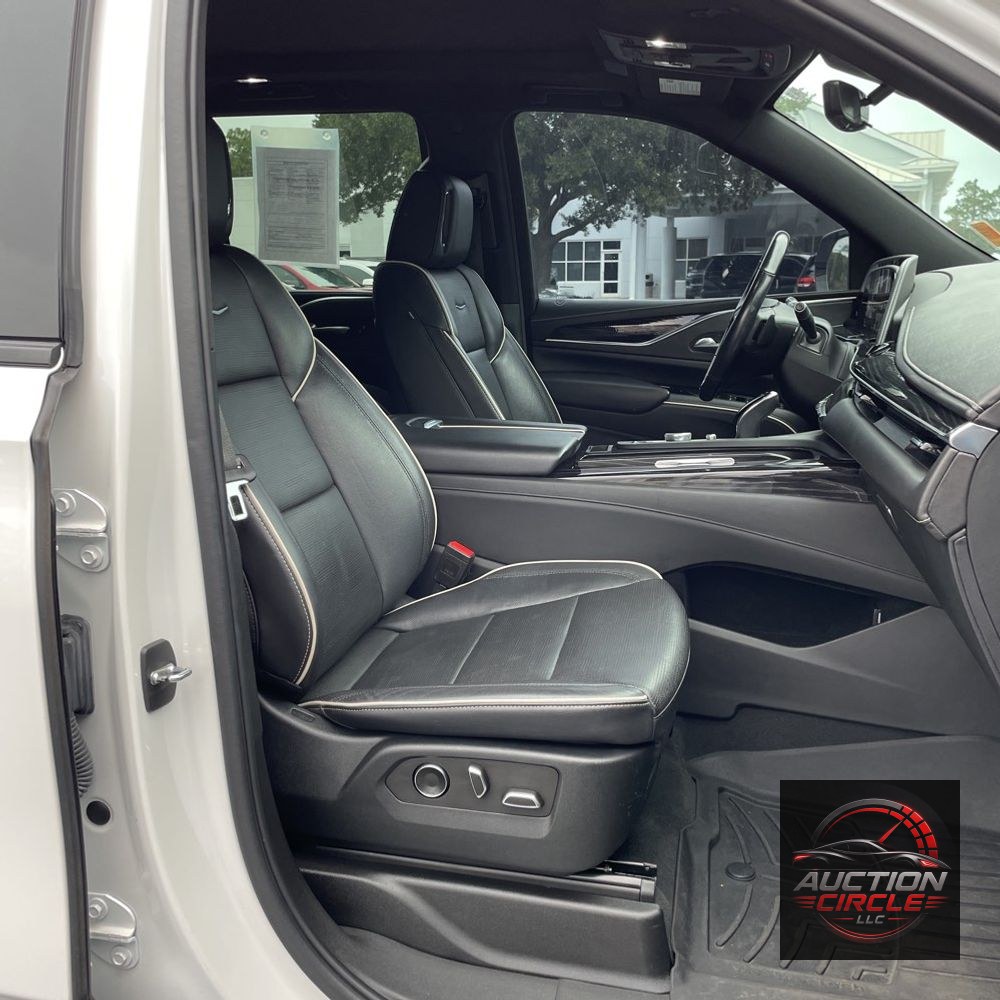 2021 Cadillac Escalade Sport