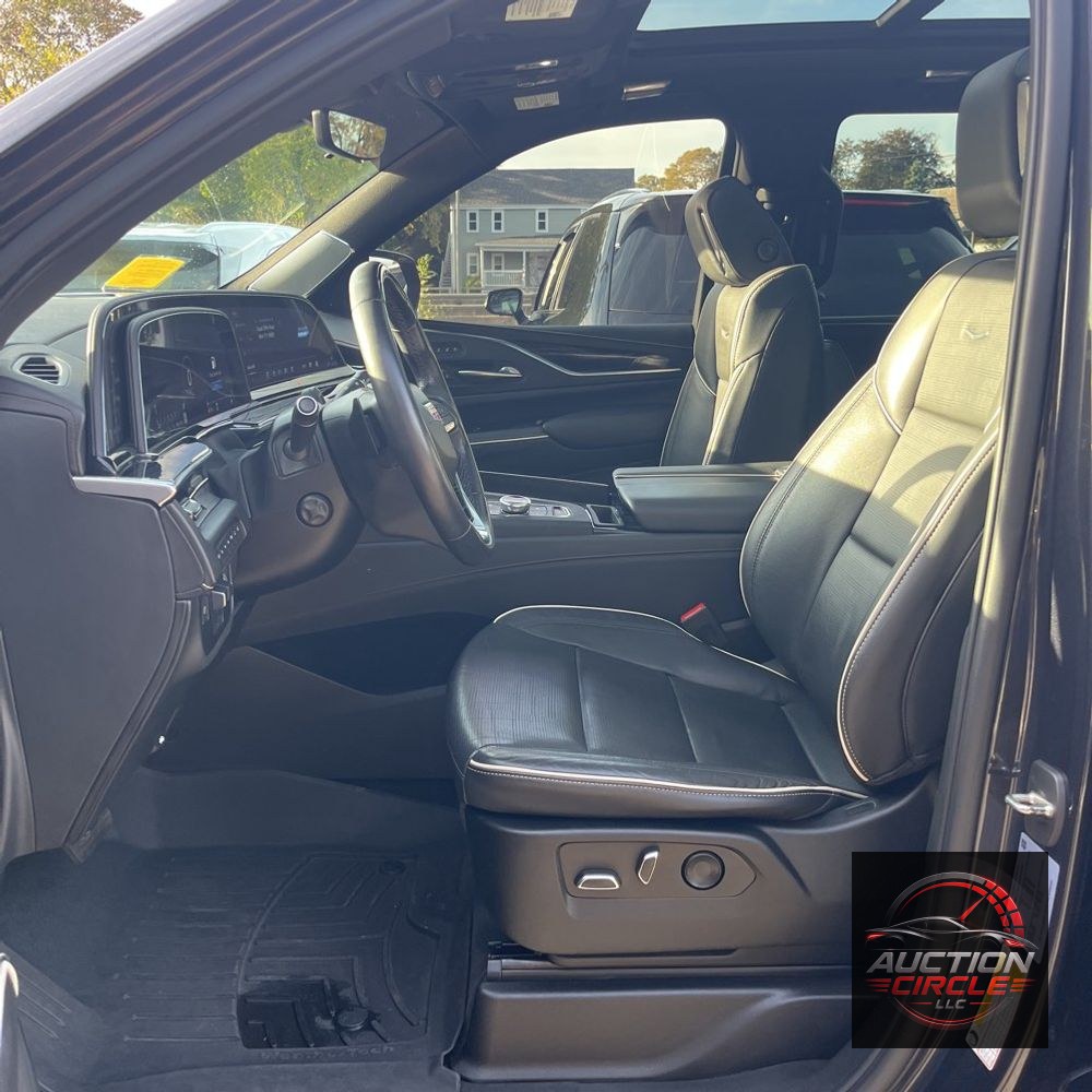 2022 Cadillac Escalade Sport