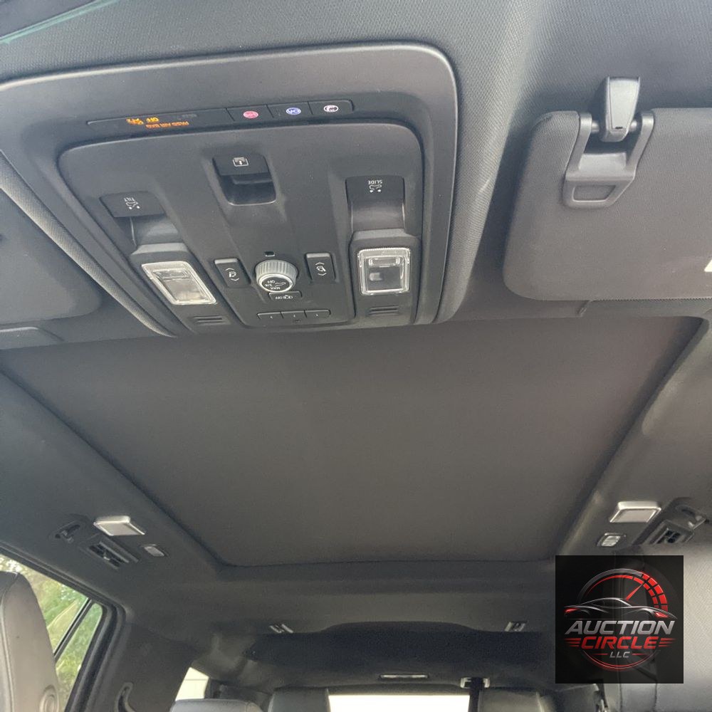 2022 Cadillac Escalade Sport