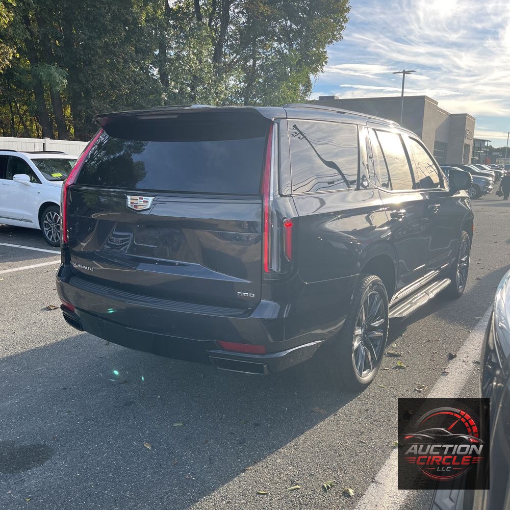 2022 Cadillac Escalade Sport