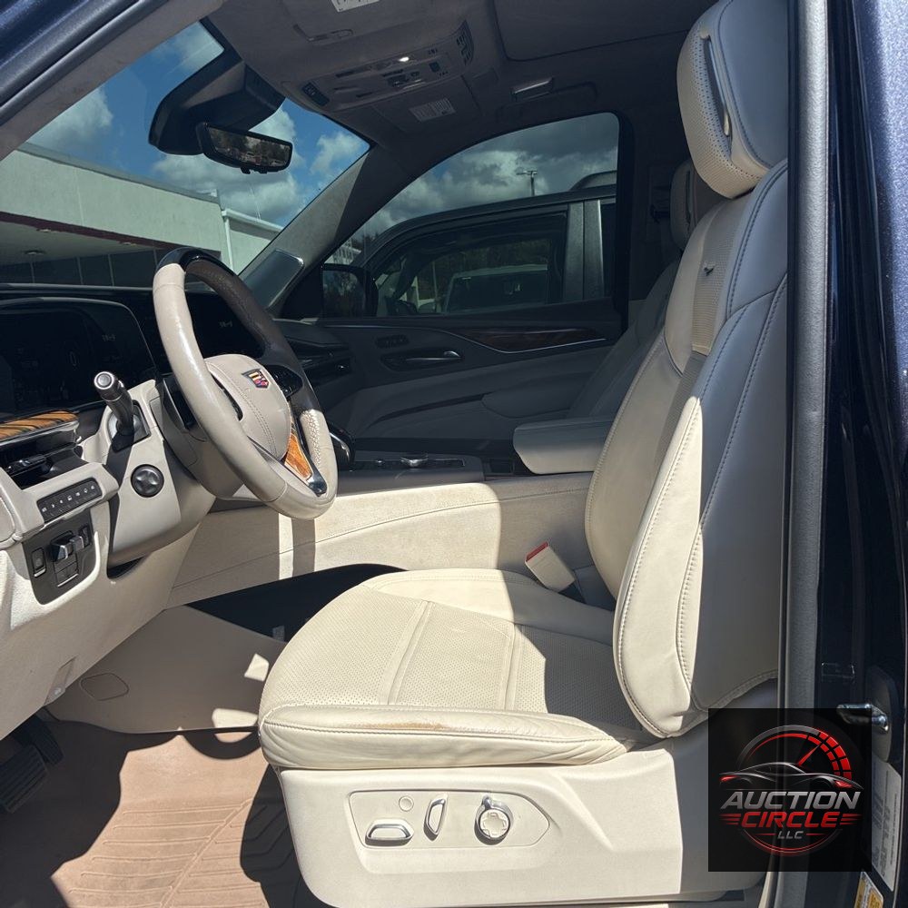 2023 Cadillac Escalade Sport Platinum