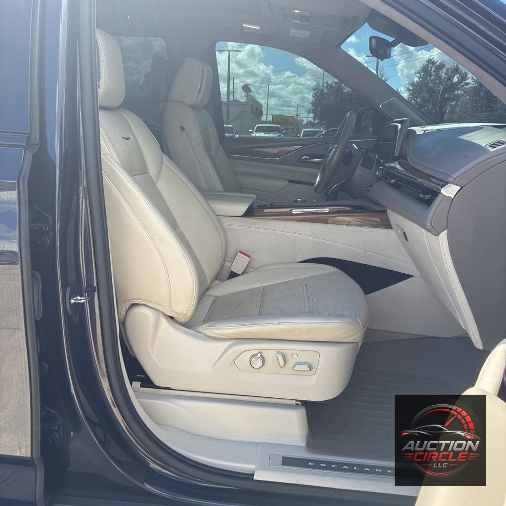 2023 Cadillac Escalade Sport Platinum