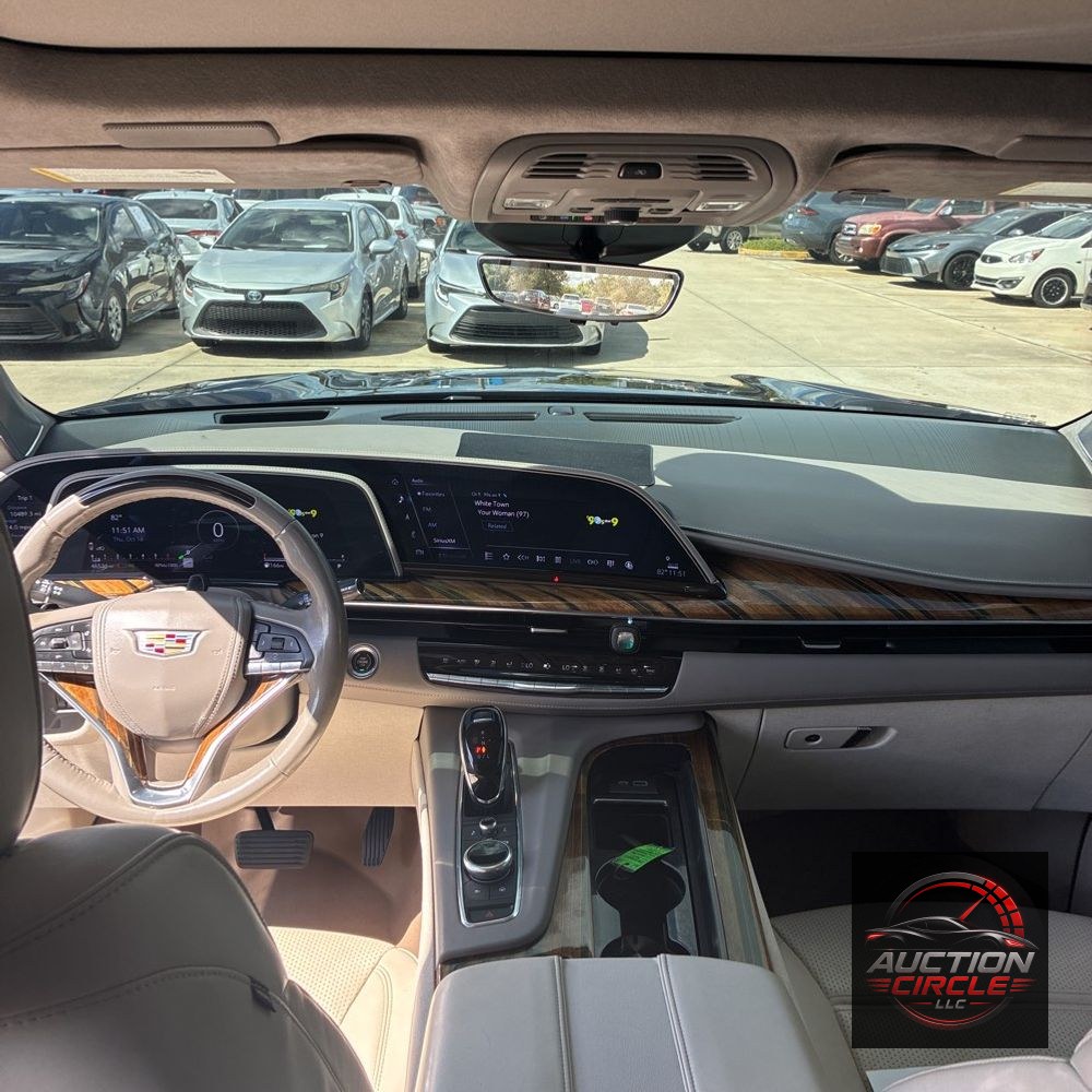 2023 Cadillac Escalade Sport Platinum