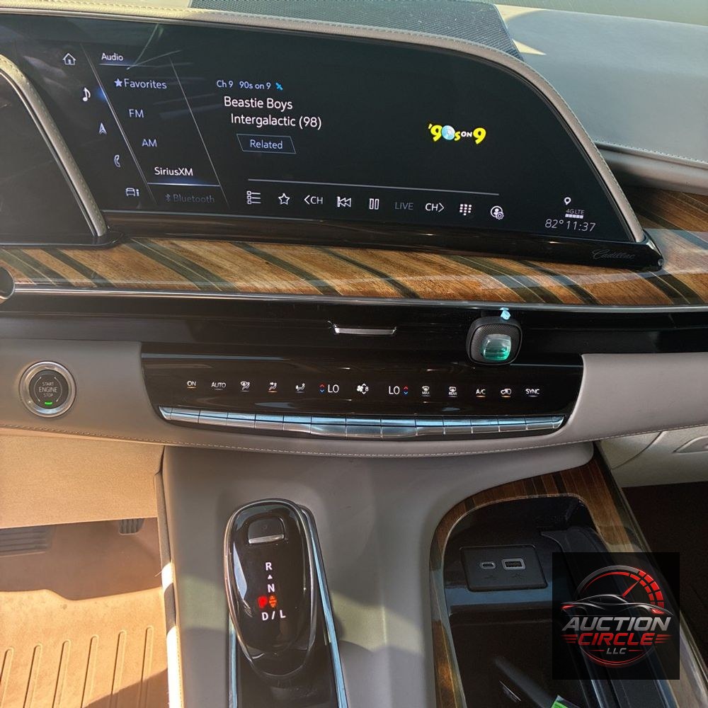 2023 Cadillac Escalade Sport Platinum