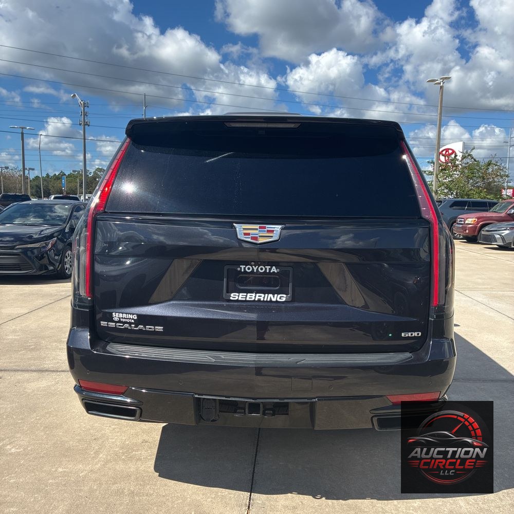 2023 Cadillac Escalade Sport Platinum