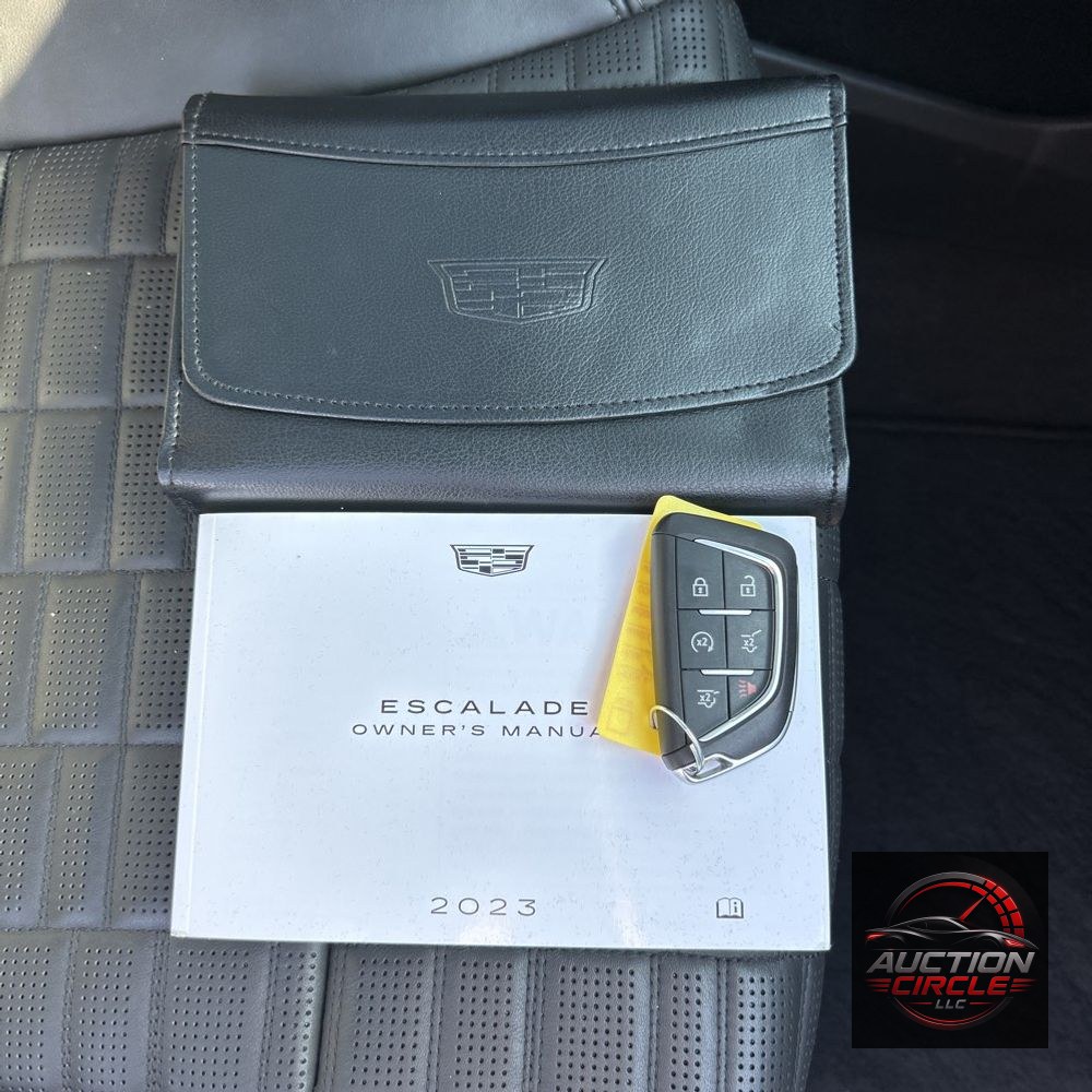 2023 Cadillac Escalade Sport Platinum