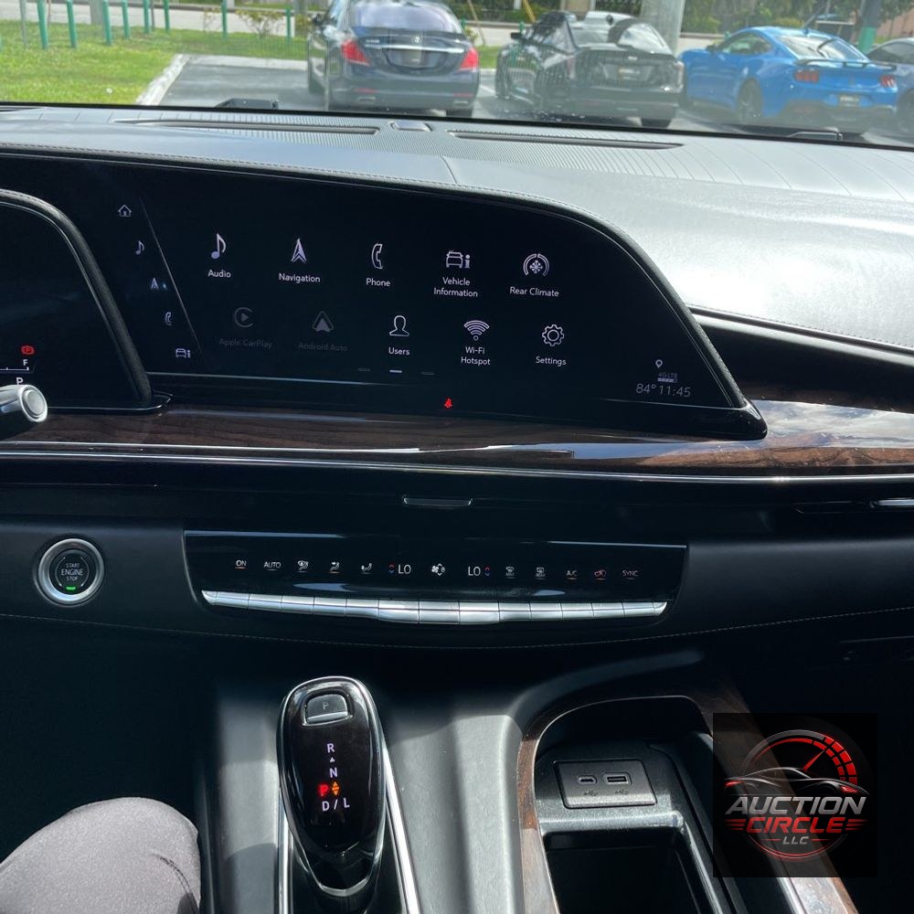 2022 Cadillac Escalade Sport Platinum