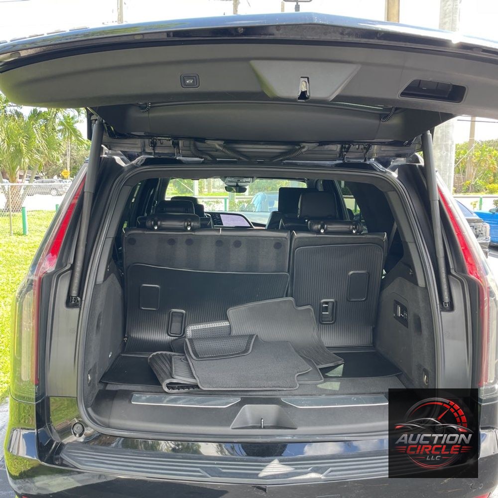 2022 Cadillac Escalade Sport Platinum