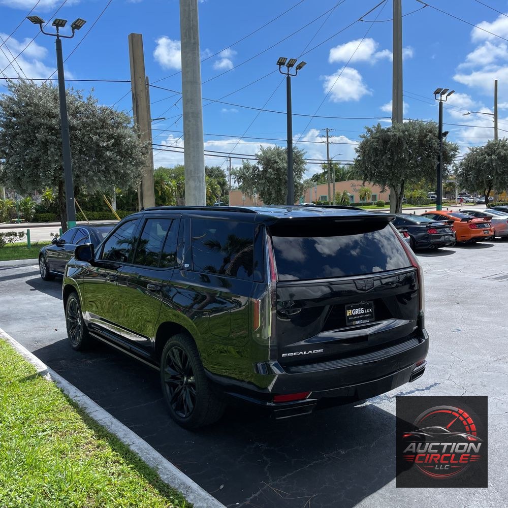 2022 Cadillac Escalade Sport Platinum