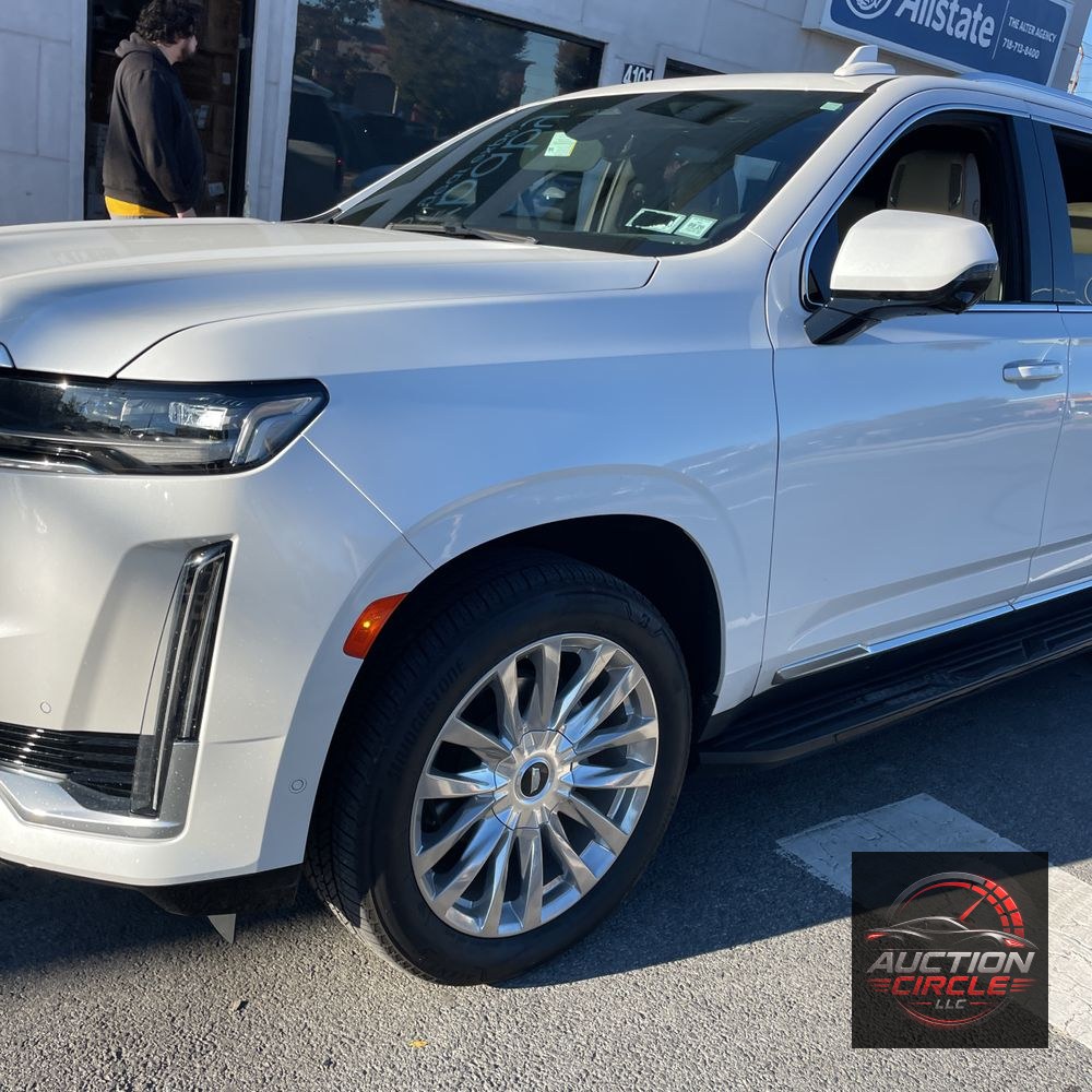 2024 Cadillac Escalade ESV Premium Luxury