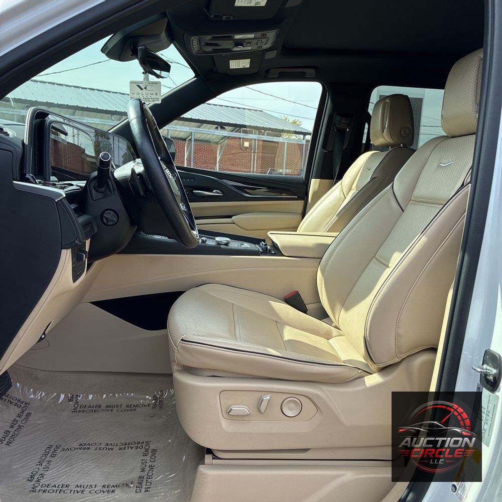 2023 Cadillac Escalade ESV Premium Luxury