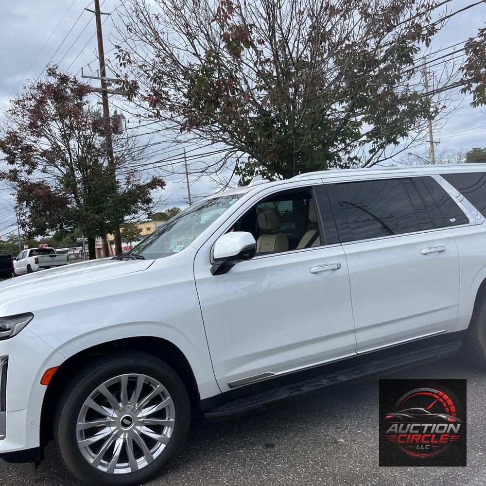 2022 Cadillac Escalade ESV Premium Luxury