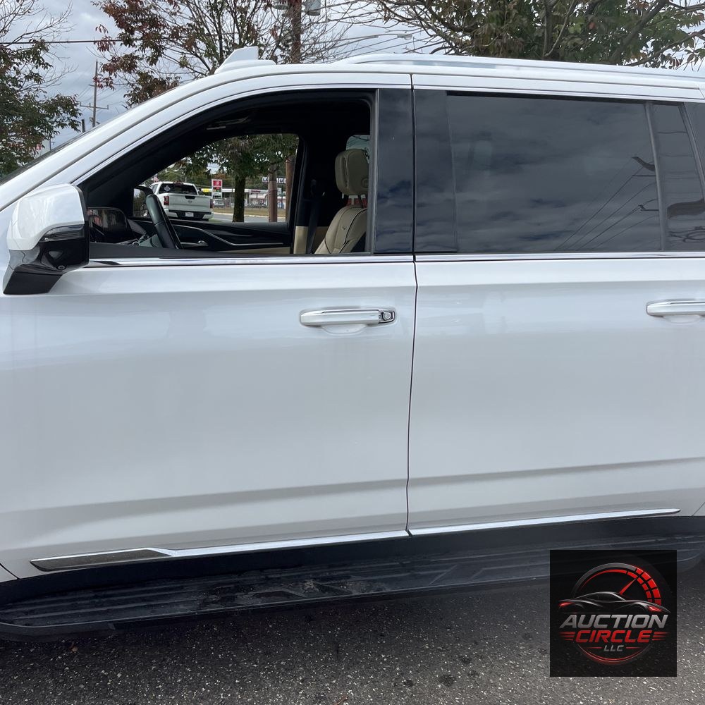 2022 Cadillac Escalade ESV Premium Luxury