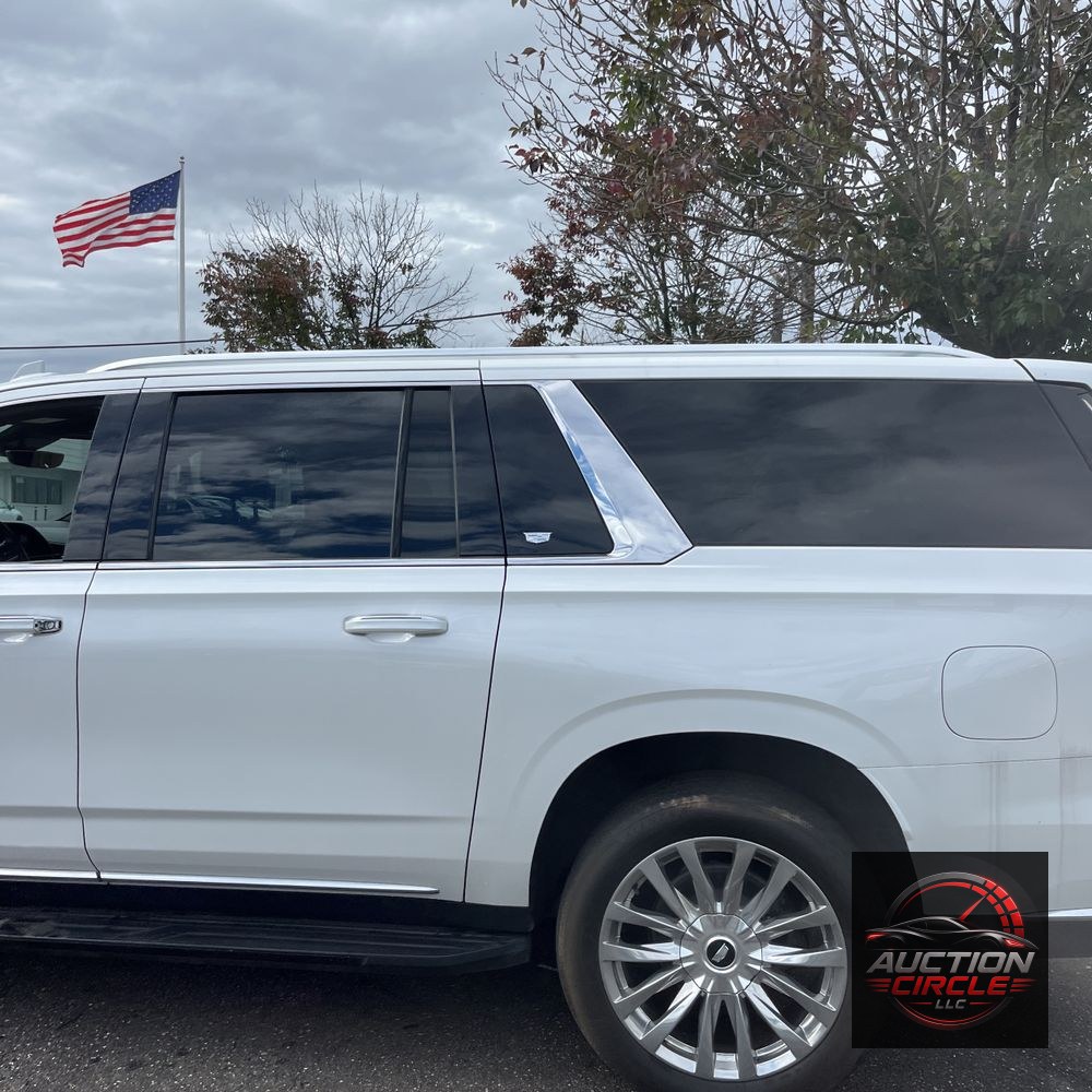 2022 Cadillac Escalade ESV Premium Luxury