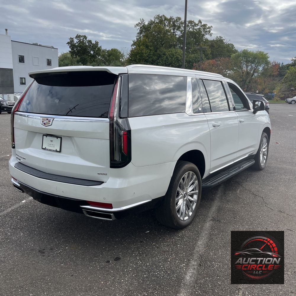 2022 Cadillac Escalade ESV Premium Luxury
