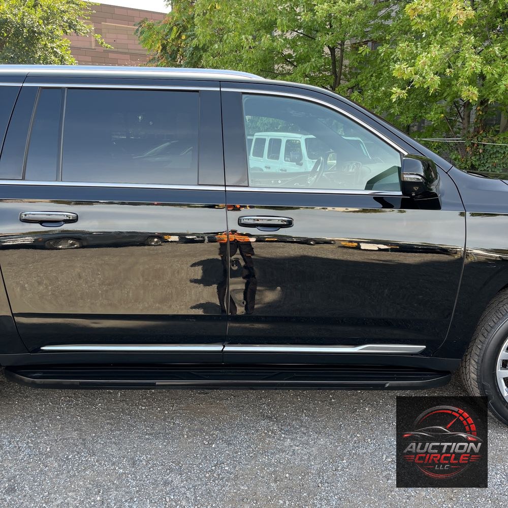 2022 Cadillac Escalade ESV Premium Luxury
