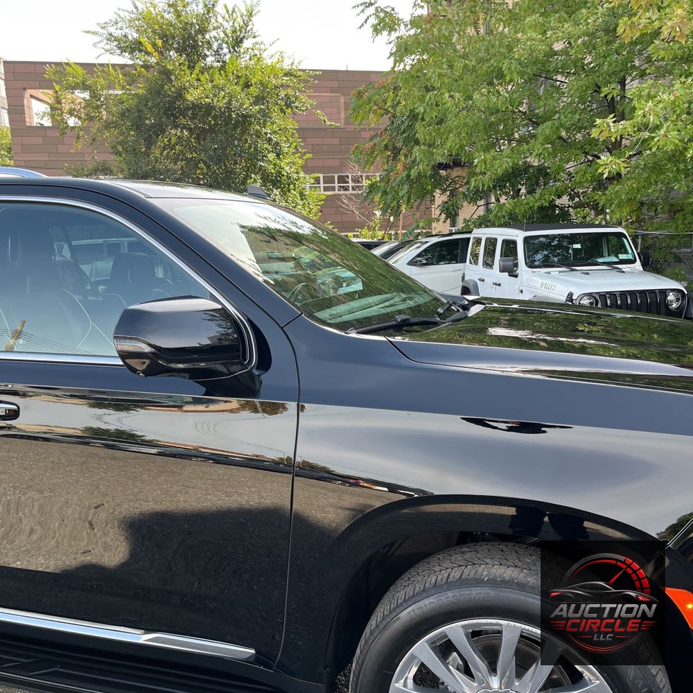 2022 Cadillac Escalade ESV Premium Luxury