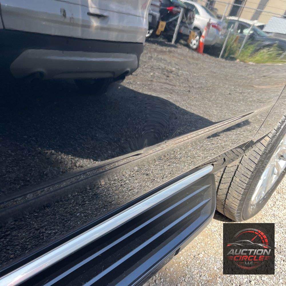 2022 Cadillac Escalade ESV Premium Luxury