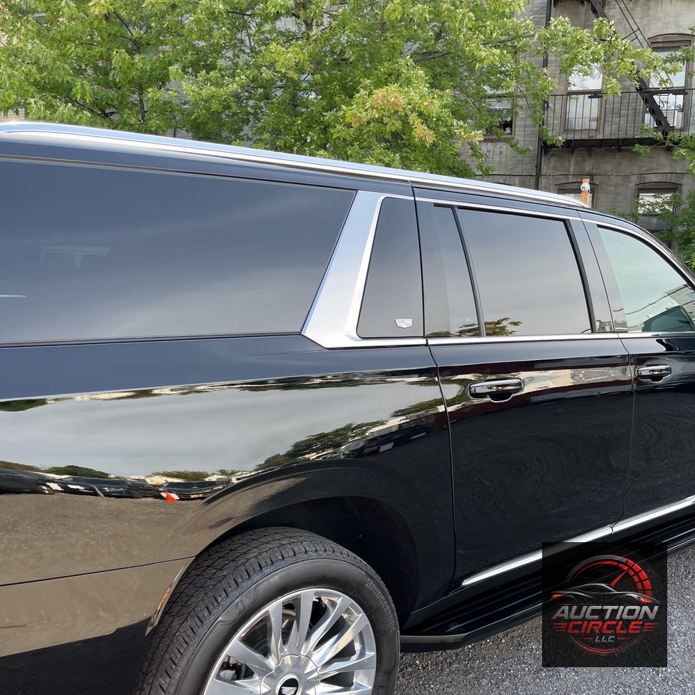 2022 Cadillac Escalade ESV Premium Luxury