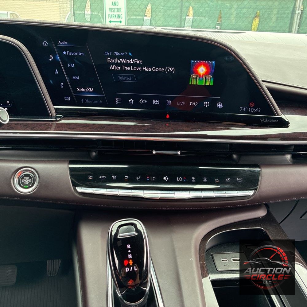 2023 Cadillac Escalade ESV Premium Luxury Platinum