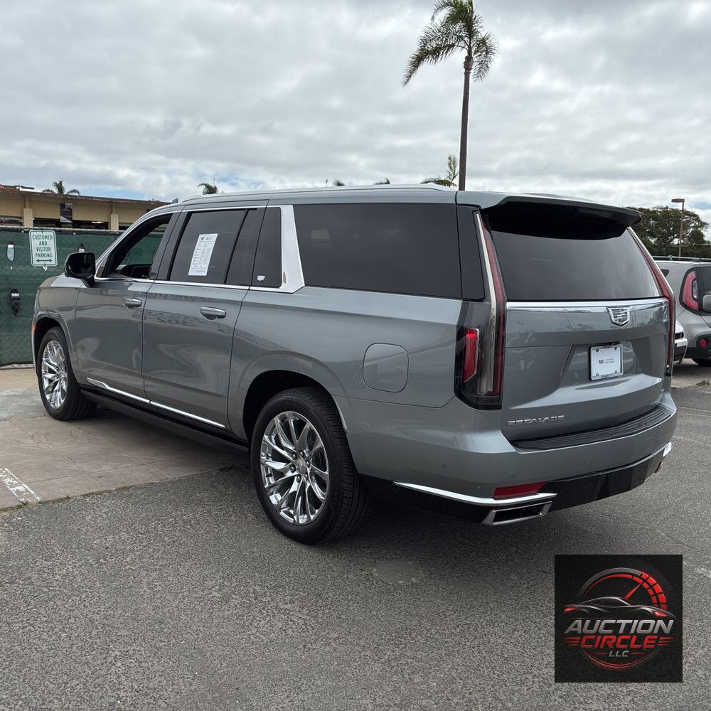 2023 Cadillac Escalade ESV Premium Luxury Platinum