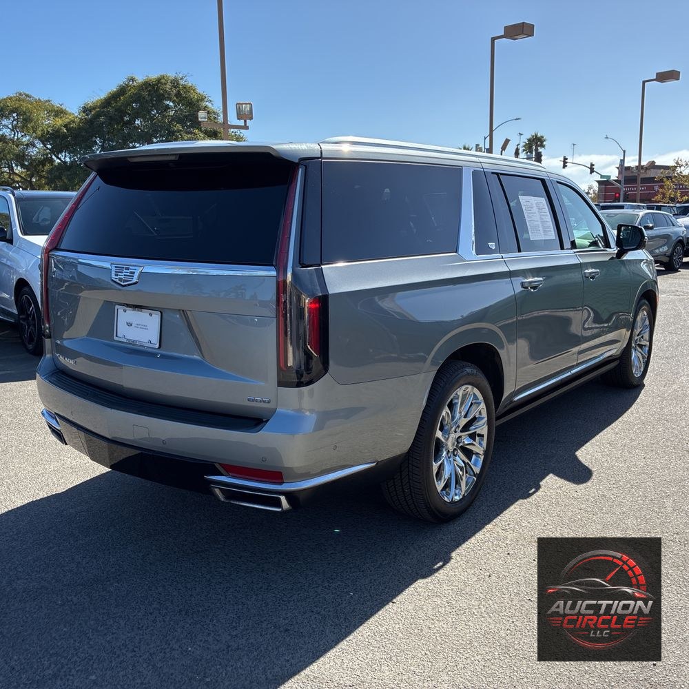 2023 Cadillac Escalade ESV Premium Luxury Platinum