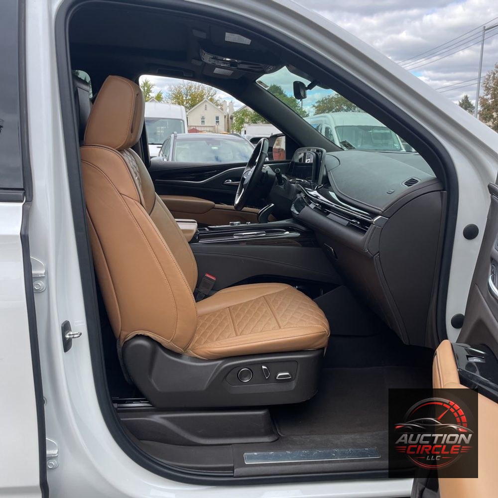 2021 Cadillac Escalade ESV Sport