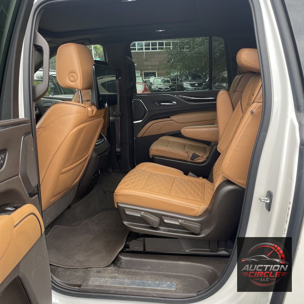 2021 Cadillac Escalade ESV Sport