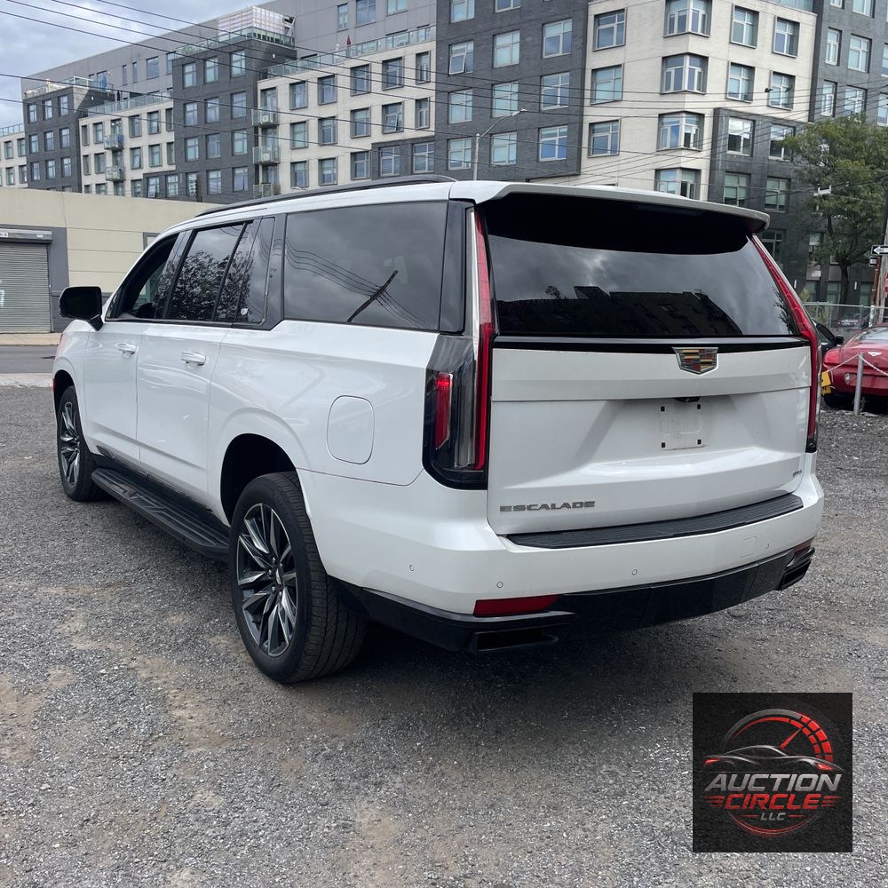 2021 Cadillac Escalade ESV Sport