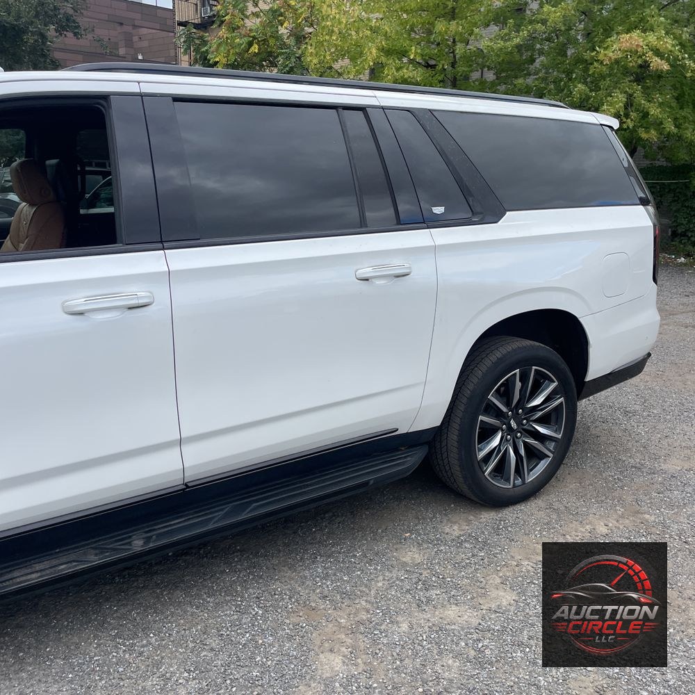 2021 Cadillac Escalade ESV Sport