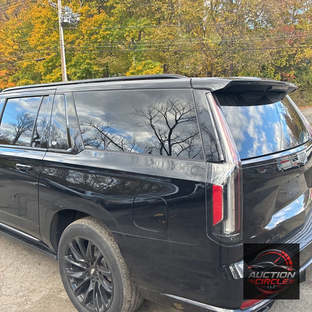 2022 Cadillac Escalade ESV Sport