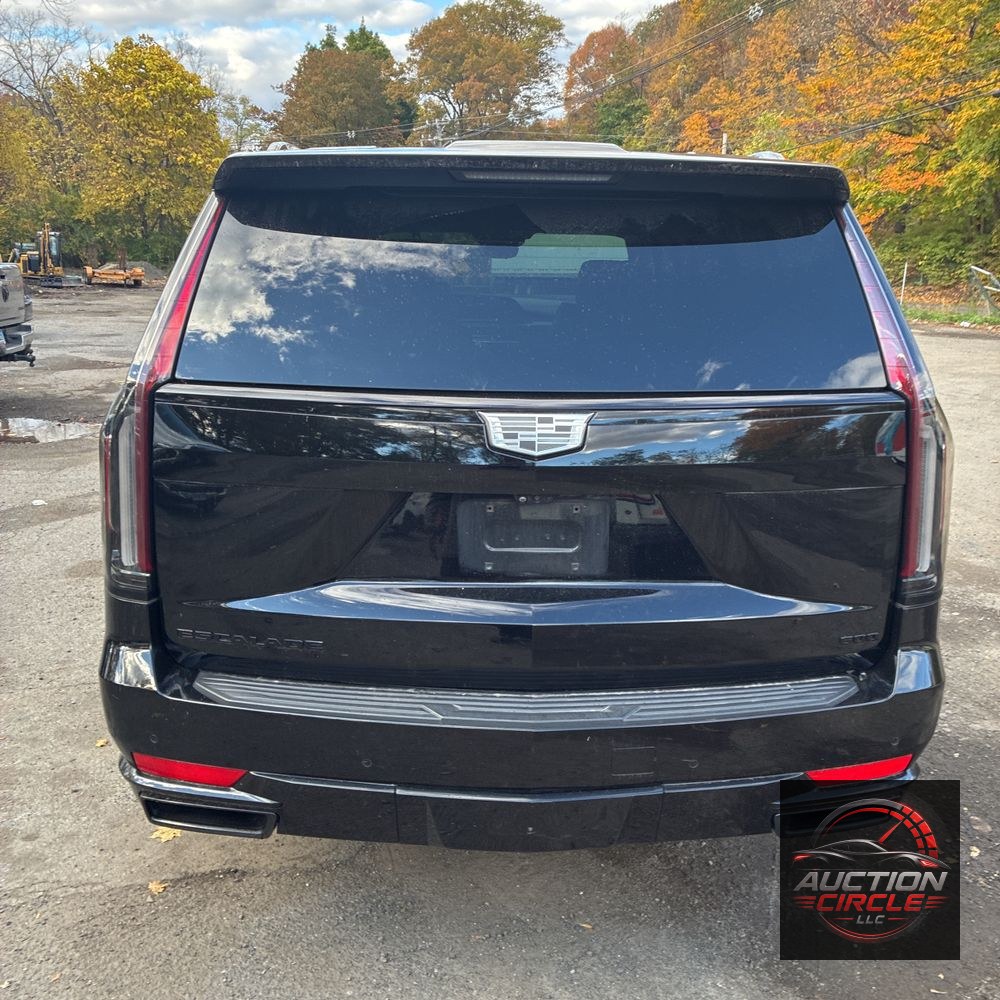 2022 Cadillac Escalade ESV Sport