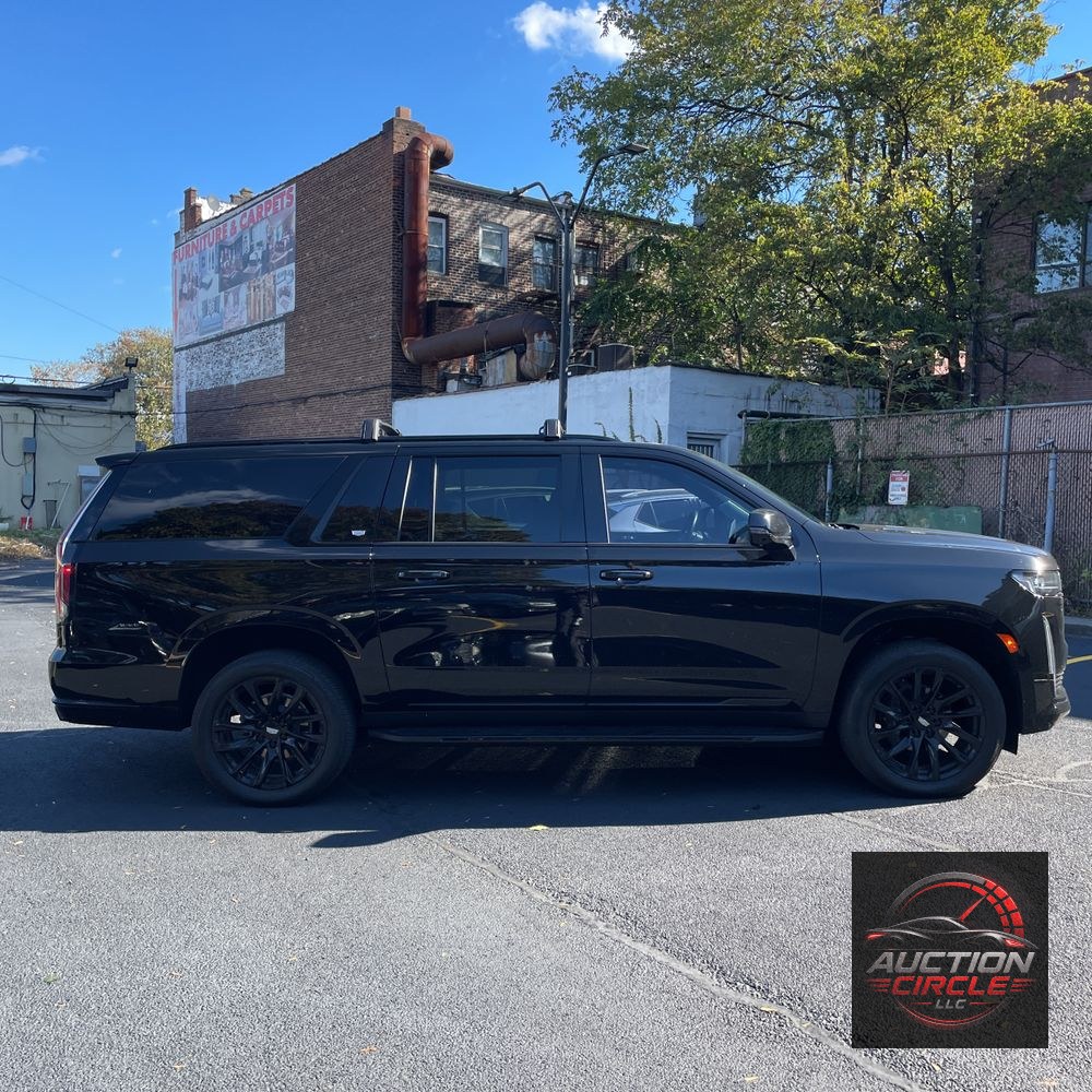 2023 Cadillac Escalade ESV Sport Platinum