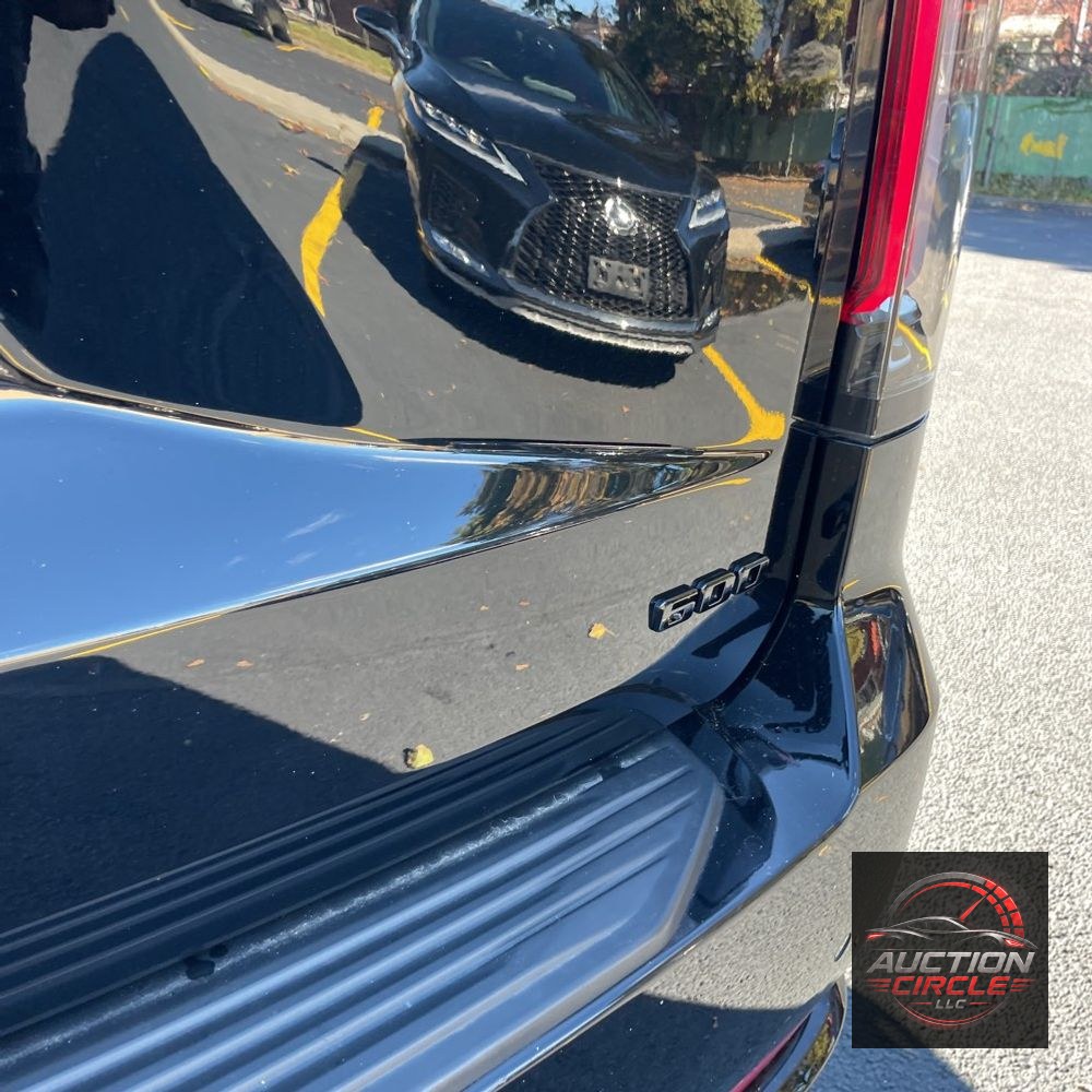 2023 Cadillac Escalade ESV Sport Platinum