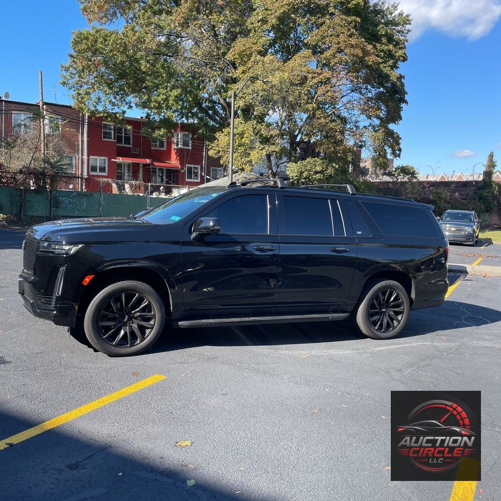2023 Cadillac Escalade ESV Sport Platinum