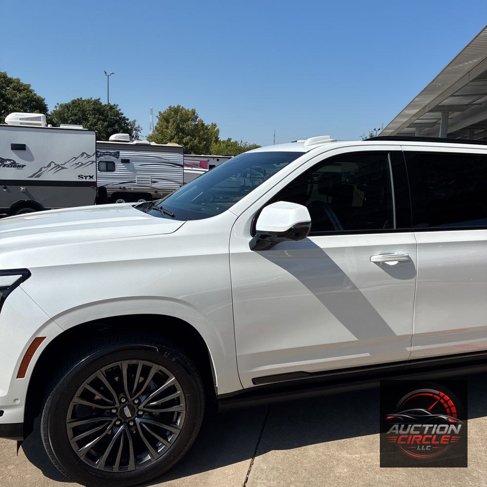 2025 Cadillac Escalade ESV Sport Platinum
