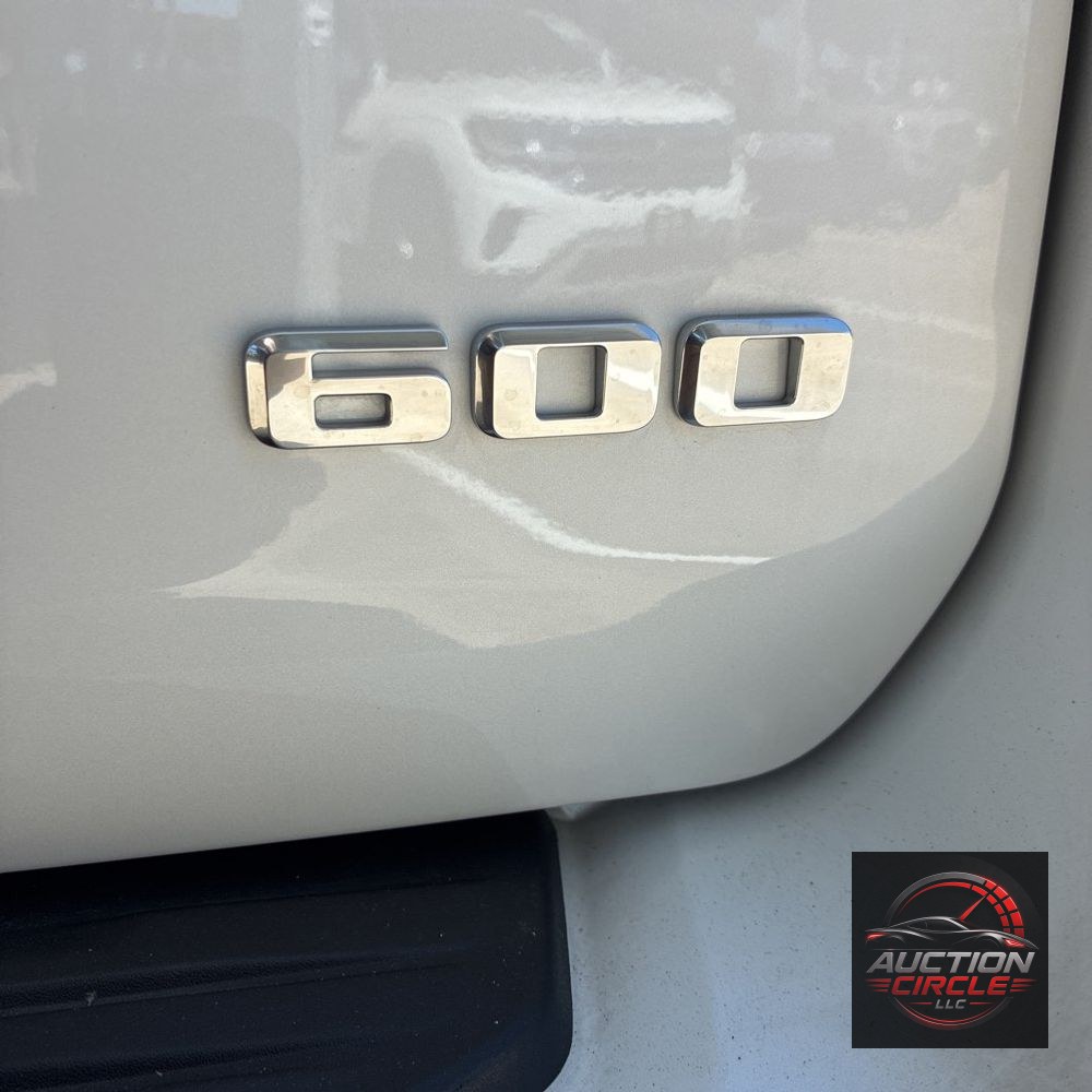 2025 Cadillac Escalade ESV Sport Platinum