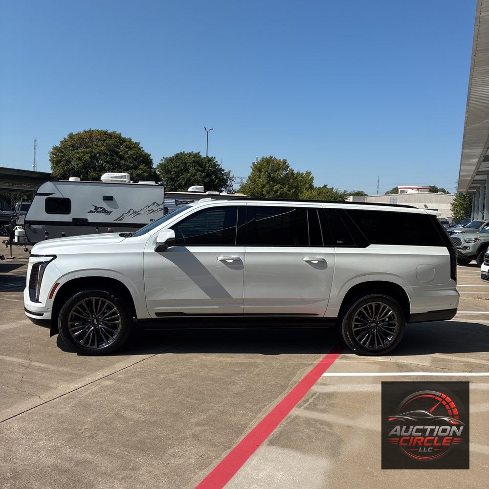 2025 Cadillac Escalade ESV Sport Platinum
