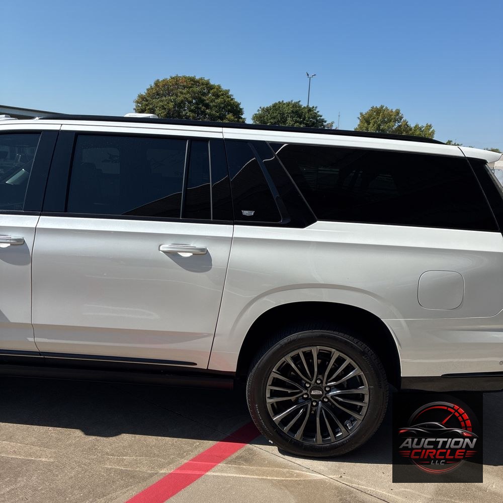 2025 Cadillac Escalade ESV Sport Platinum