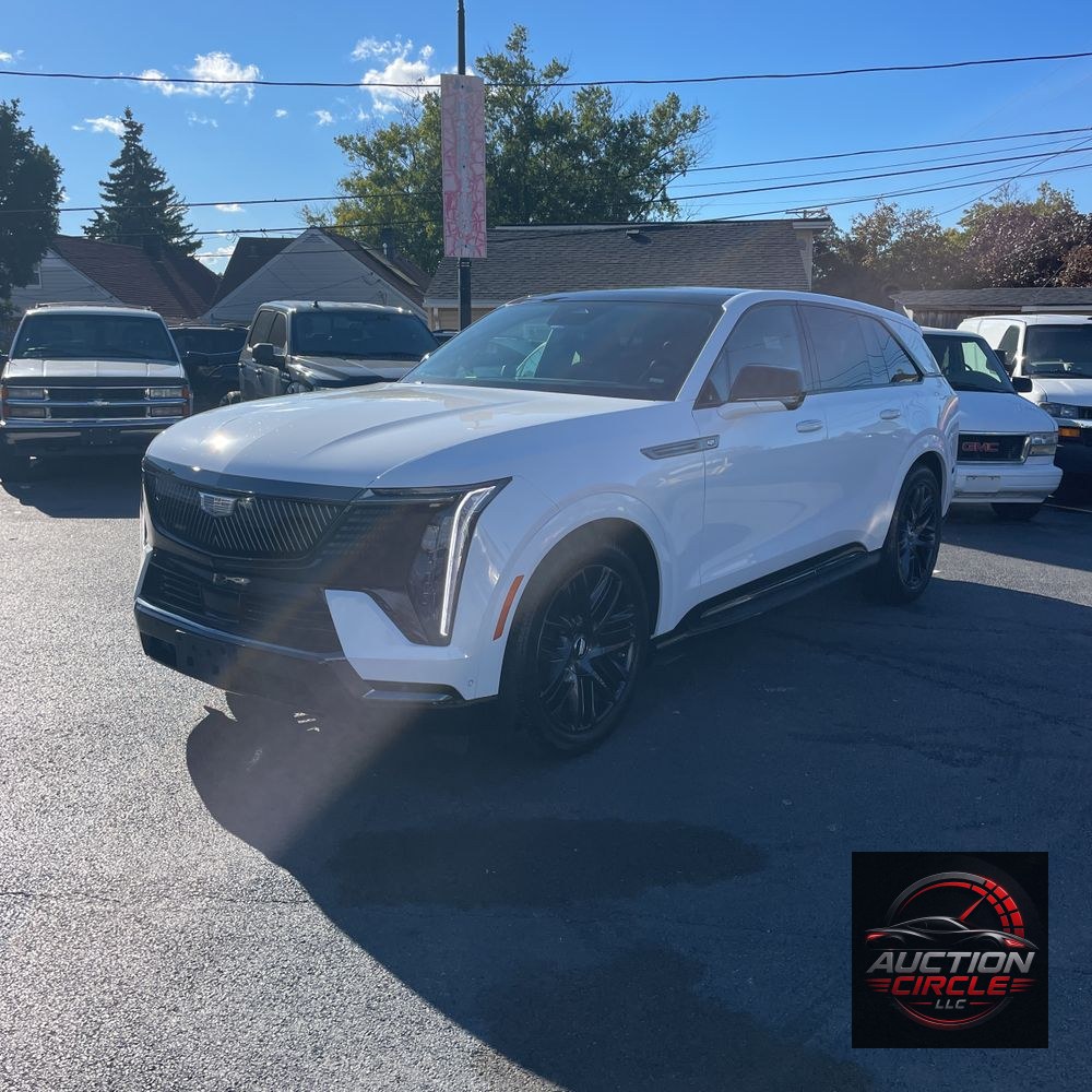 2025 Cadillac Escalade IQ Sport 1