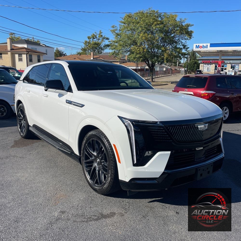 2025 Cadillac Escalade IQ Sport 1