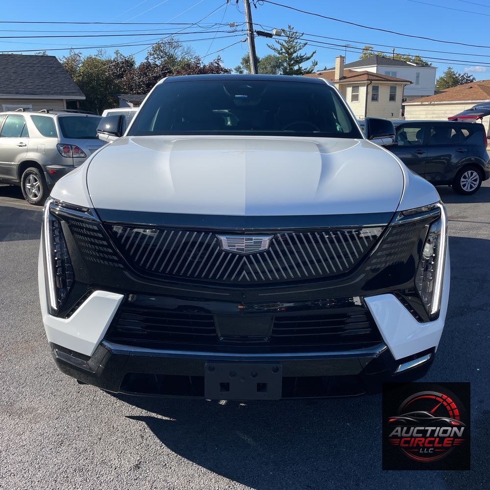 2025 Cadillac Escalade IQ Sport 1