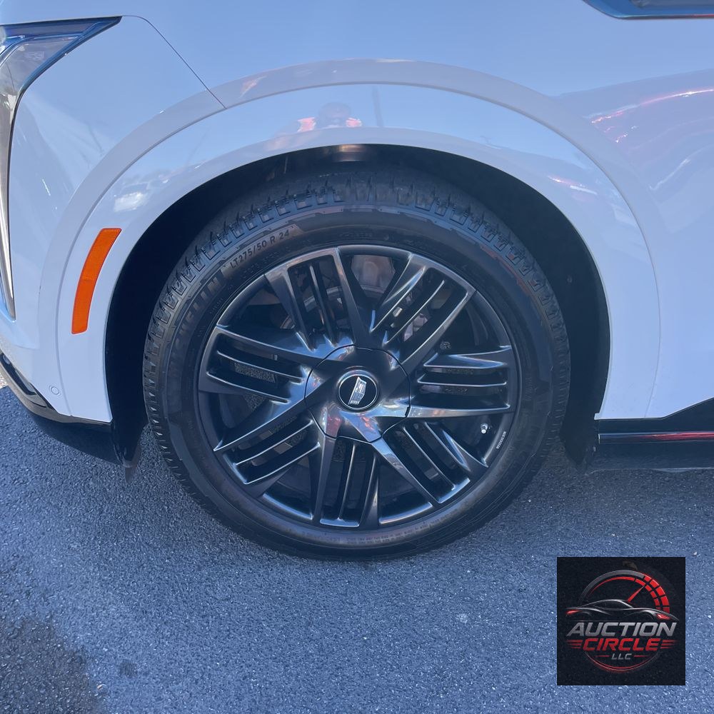 2025 Cadillac Escalade IQ Sport 1
