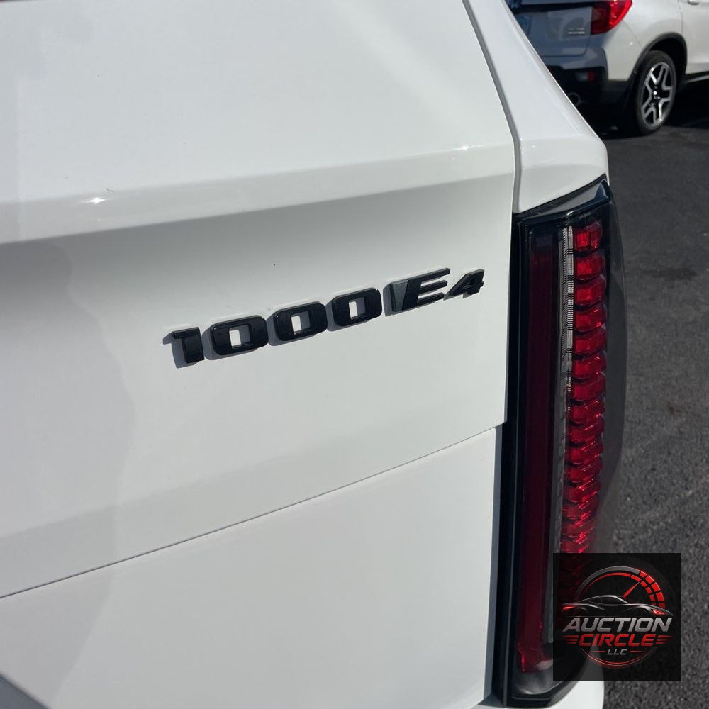 2025 Cadillac Escalade IQ Sport 1