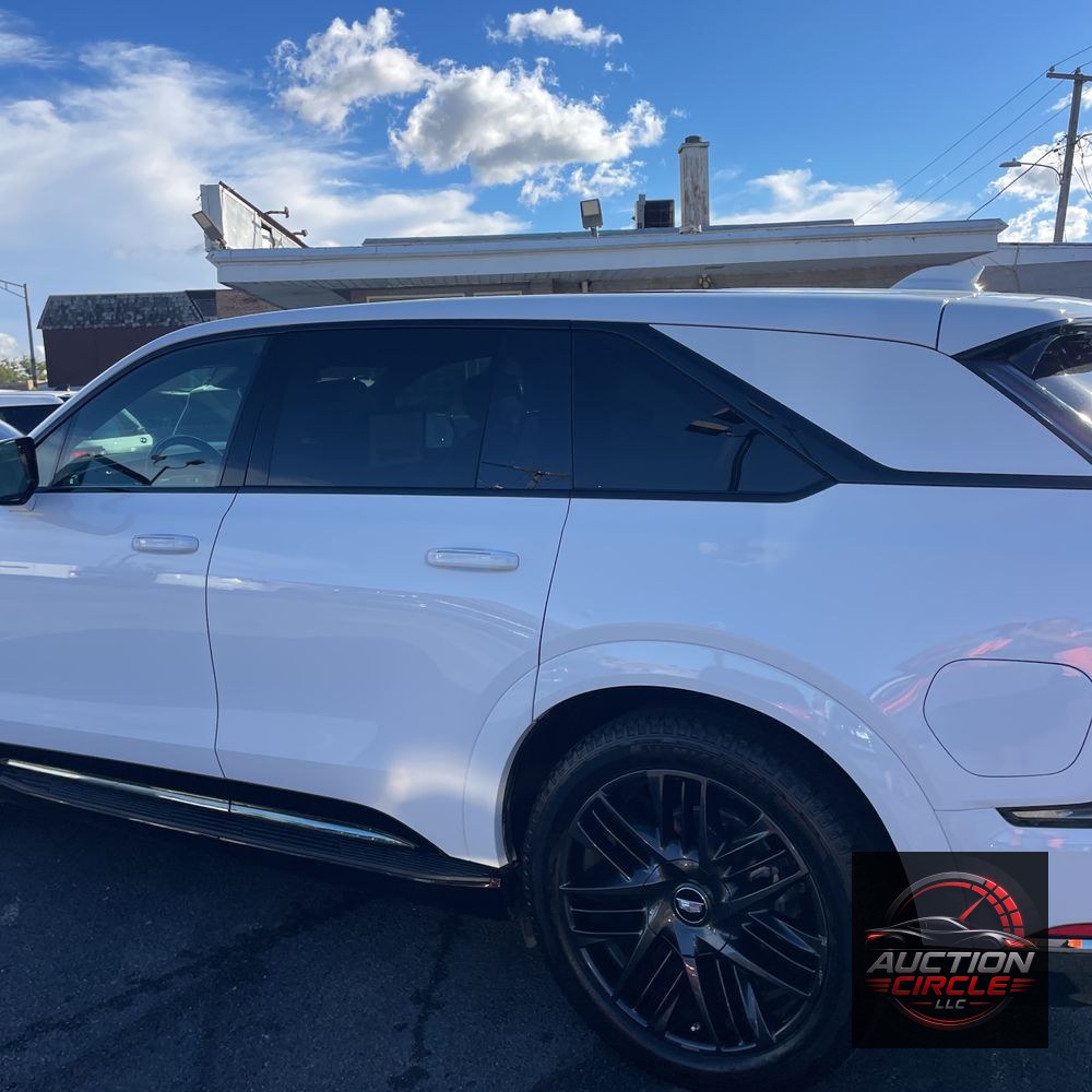 2025 Cadillac Escalade IQ Sport 1