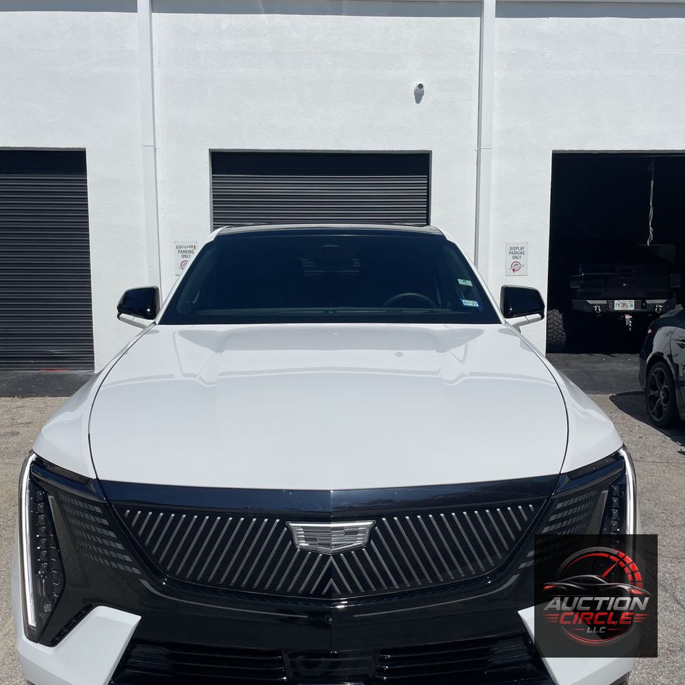 2025 Cadillac Escalade IQ Sport 1
