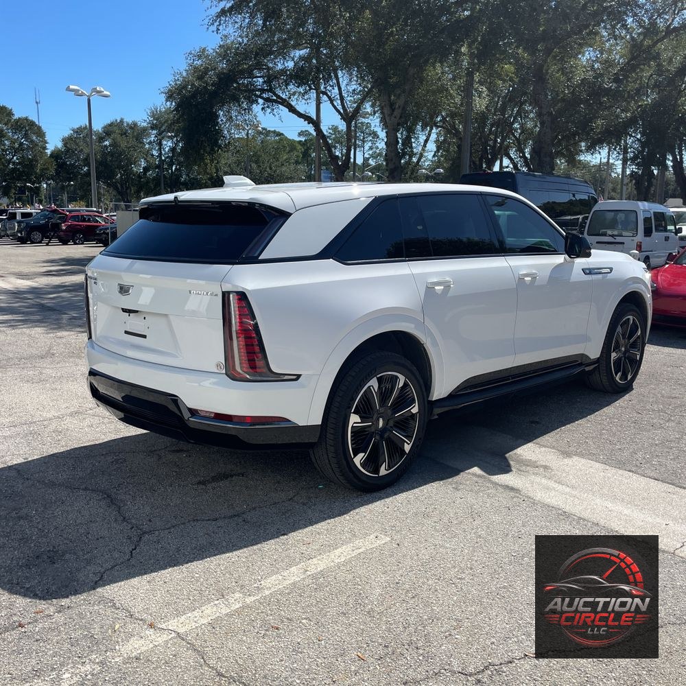 2025 Cadillac Escalade IQ Sport 1