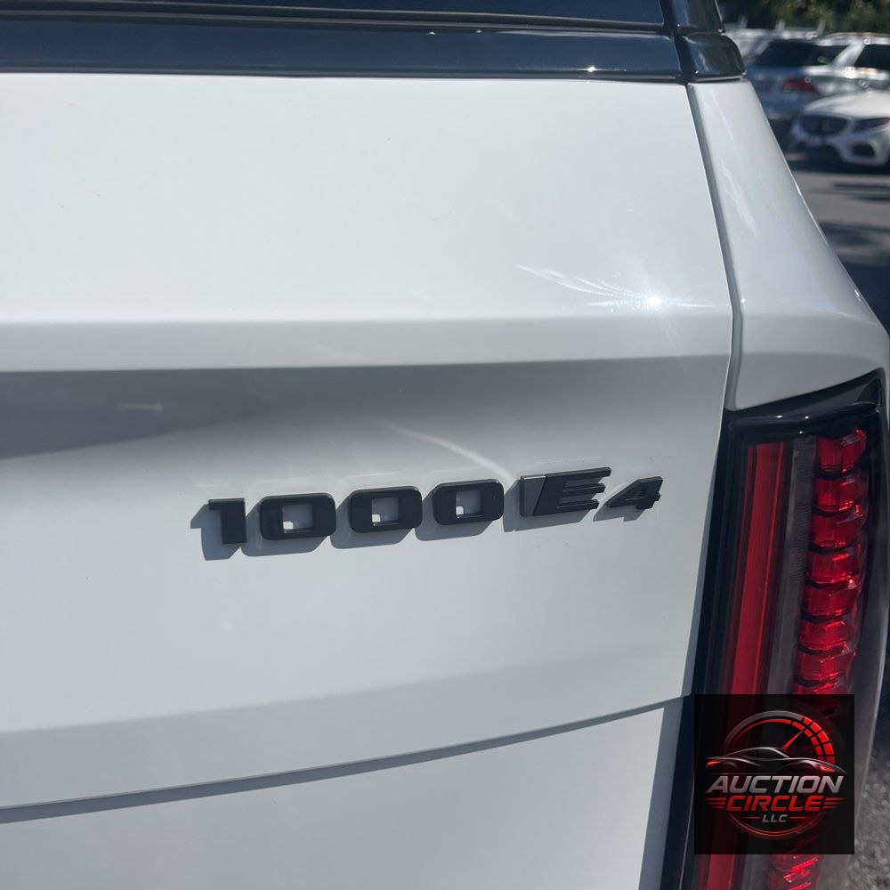 2025 Cadillac Escalade IQ Sport 2