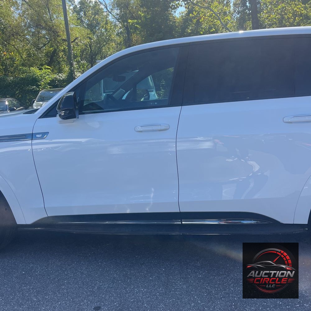 2025 Cadillac Escalade IQ Sport 2