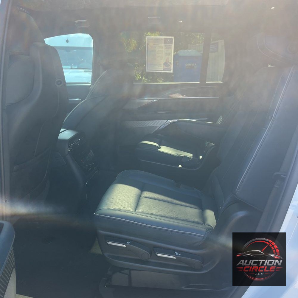 2025 Cadillac Escalade IQ Sport 2
